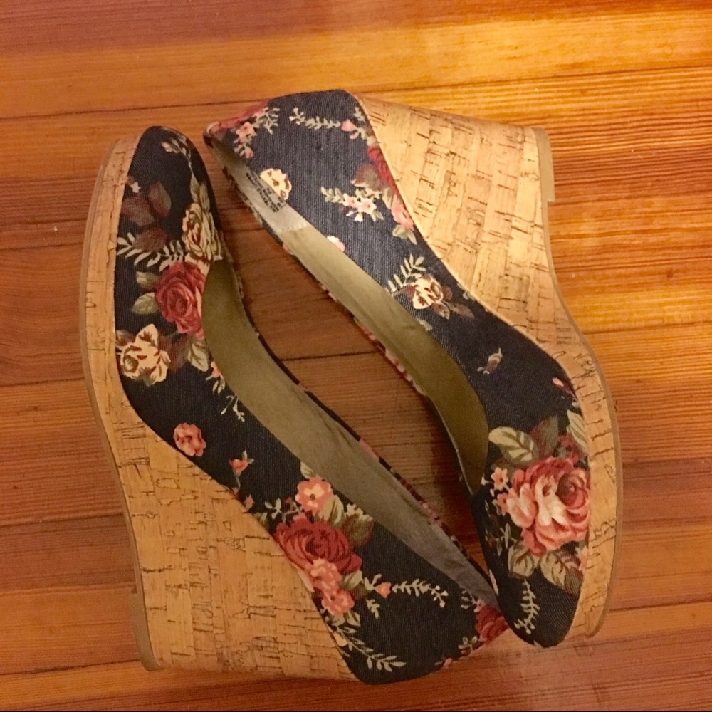 Wedge Shoes